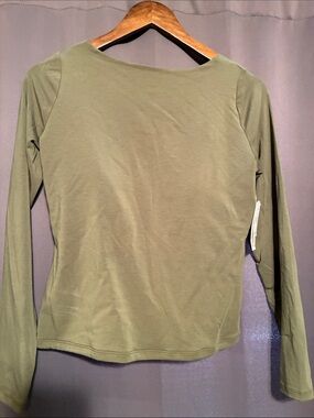 Abercrombie & Fitch Olive Green Long Sleeve Tee